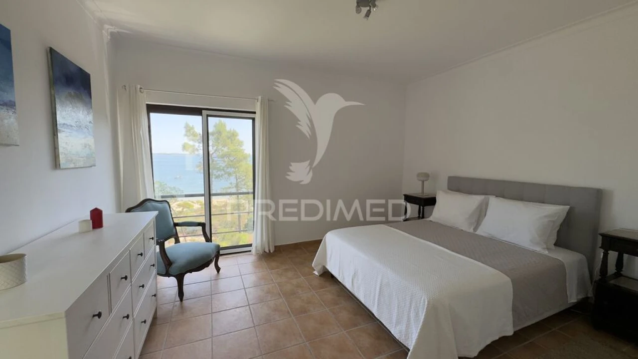 Apartamento T1 para Venda em Carvalhal Foto 3