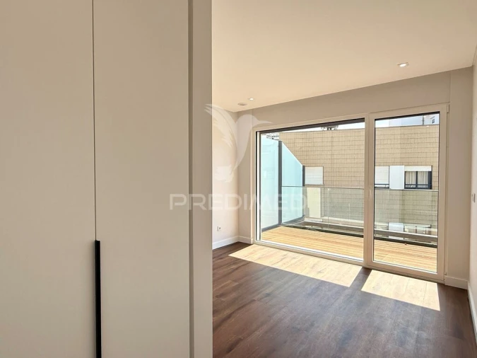 Apartamento T4 para Venda em Leiria, Pousos, Barreira e Cortes Foto 17