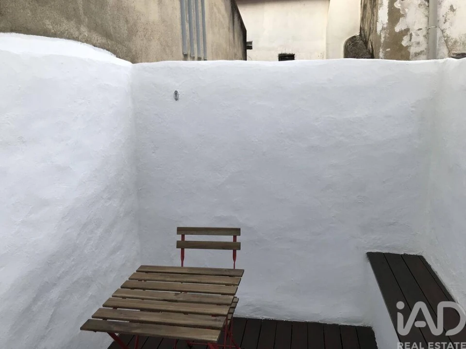 Apartamento T1 para Arrendamento em Estrela Foto 4