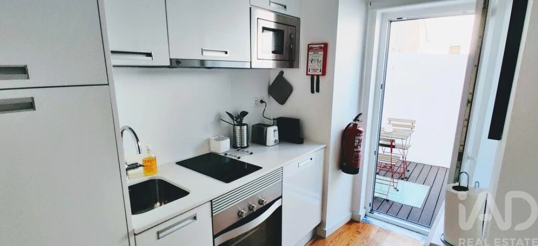 Apartamento T1 para Arrendamento em Estrela Foto 6