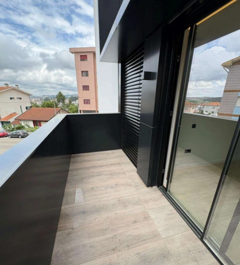 Apartamento T3 para Venda em Gondomar (São Cosme), Valbom e Jovim
