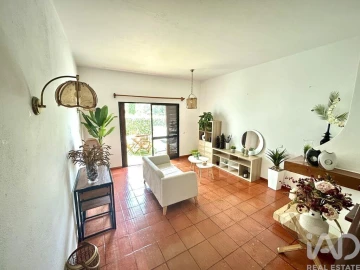 Moradia T2 para Venda em Quarteira