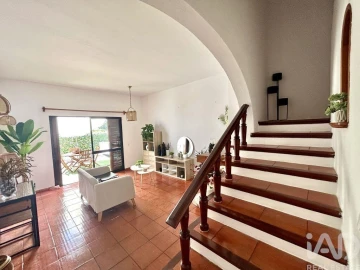 Moradia T2 para Venda em Quarteira