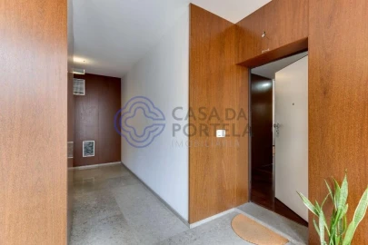 Apartamento T2 para Venda em Póvoa de Varzim, Beiriz e Argivai