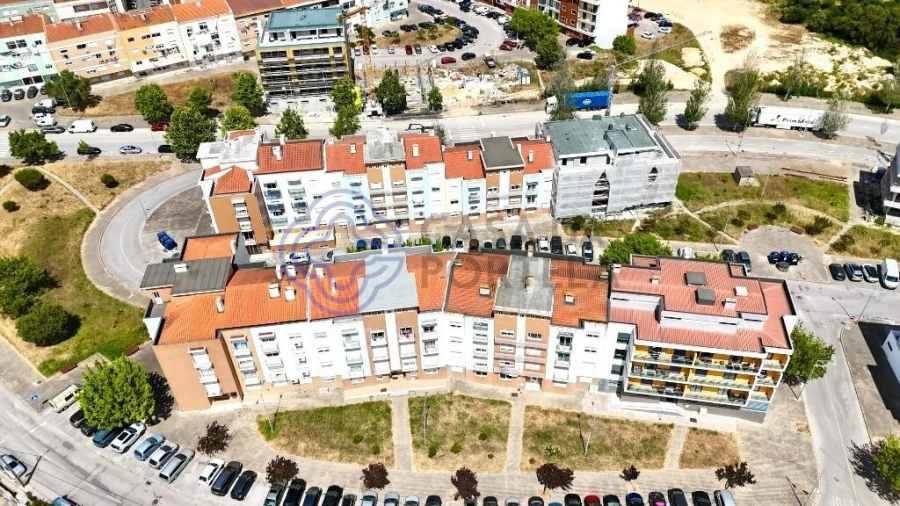 Apartamento T1 para Venda em Seixal, Arrentela e Aldeia de Paio Pires Foto 20