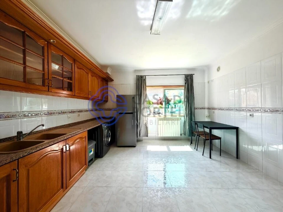Apartamento T1 para Venda em Seixal, Arrentela e Aldeia de Paio Pires Foto 6
