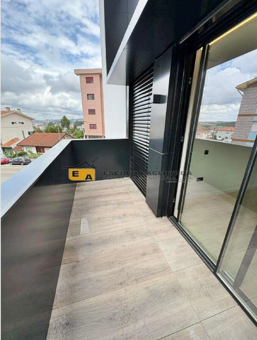 Apartamento T4 para Venda em Gondomar (São Cosme), Valbom e Jovim Foto 13