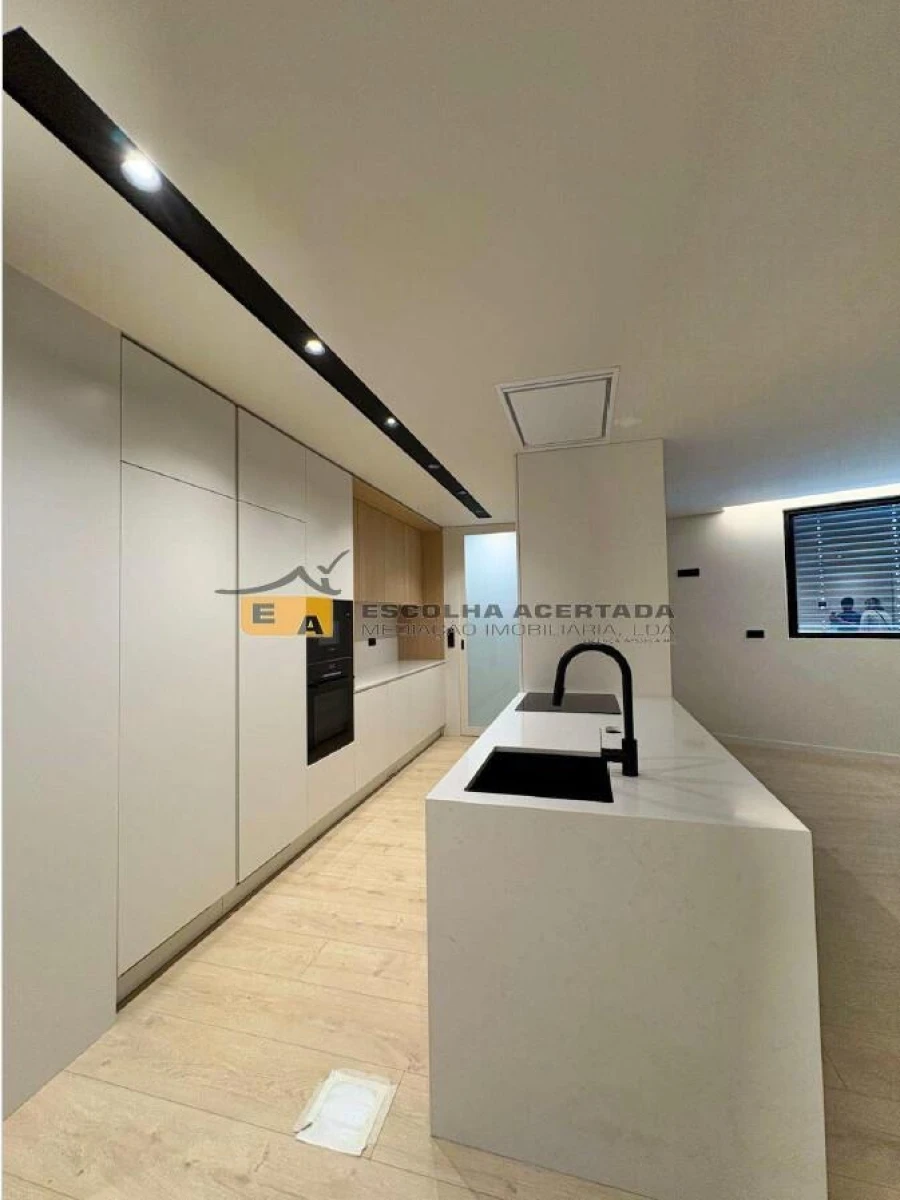 Apartamento T3 para Venda em Gondomar (São Cosme), Valbom e Jovim Foto 22