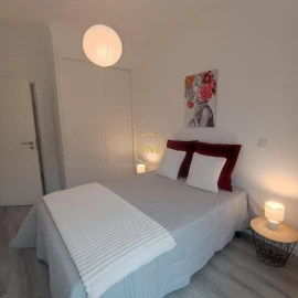 Apartamento T3 para Venda em Benfica