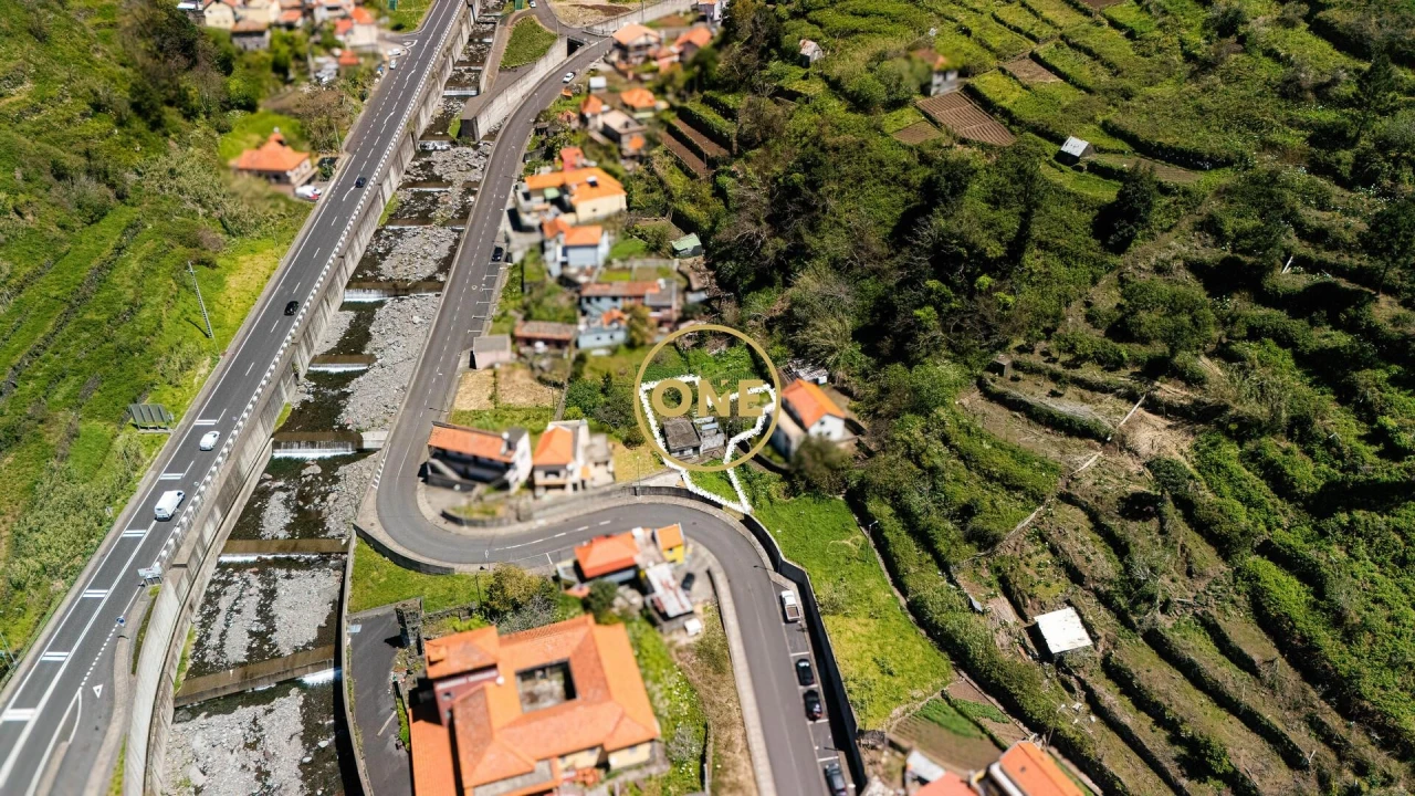 Moradia T1 para Venda em Serra de Agua Foto 7