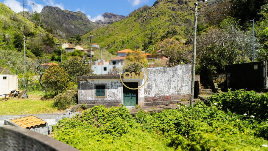 Moradia T1 para Venda em Serra de Agua Foto 2