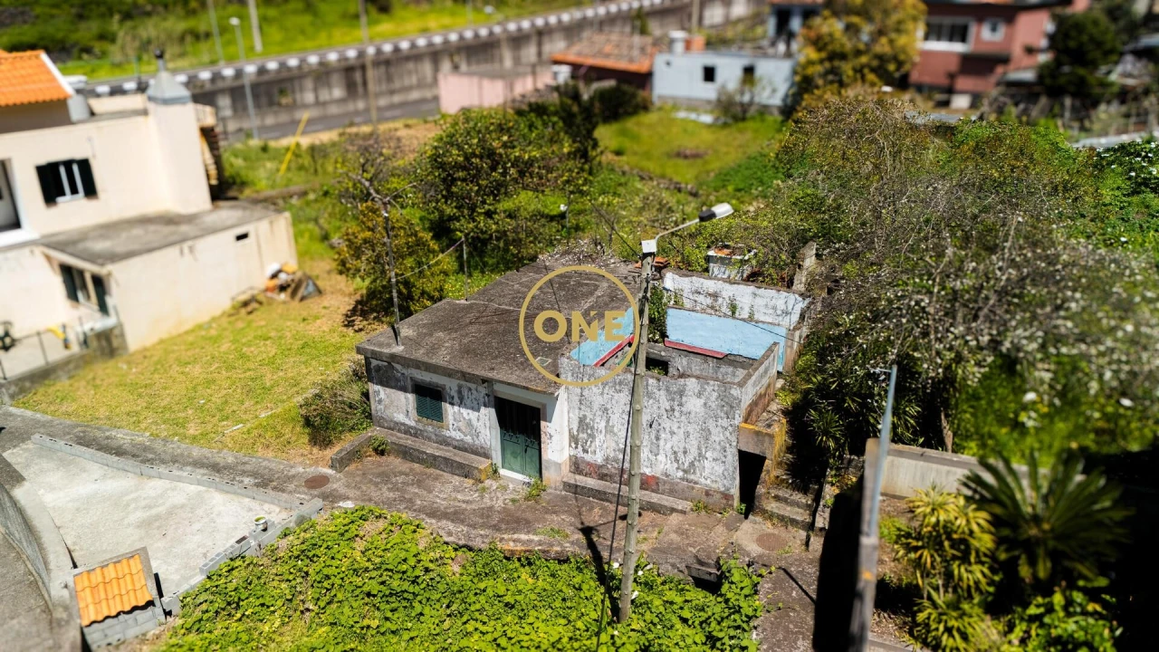 Moradia T1 para Venda em Serra de Agua Foto 3