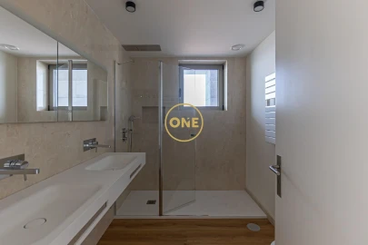 Apartamento T4 para Venda em Canidelo