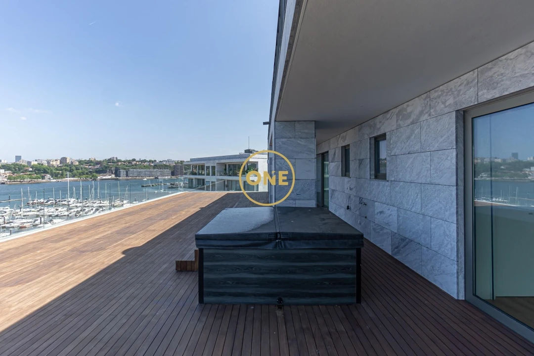 Apartamento T4 para Venda em Canidelo Foto 56