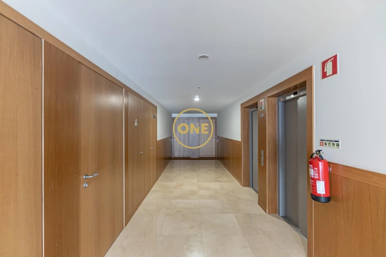 Apartamento T4 para Venda em Canidelo Foto 33