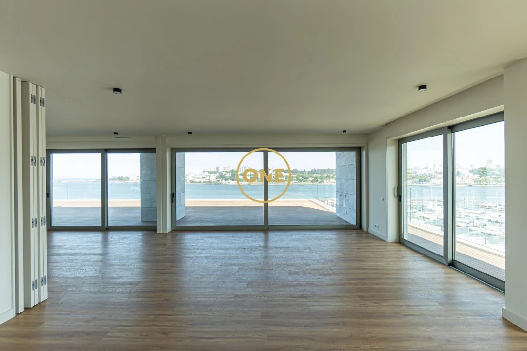 Apartamento T4 para Venda em Canidelo Foto 42