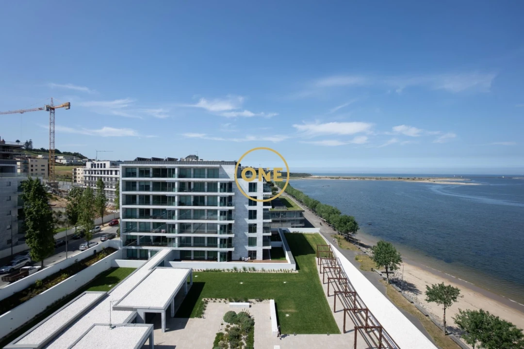 Apartamento T4 para Venda em Canidelo Foto 55