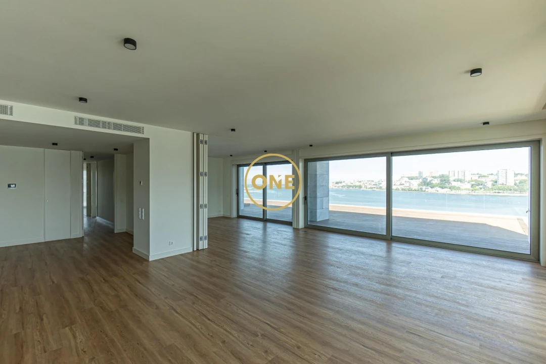 Apartamento T4 para Venda em Canidelo Foto 41
