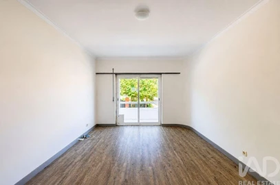 Apartamento T2 para Venda em Alcabideche