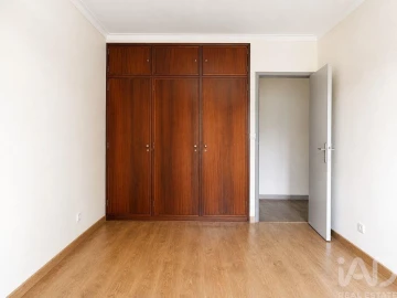 Apartamento T2 para Venda em Alcabideche