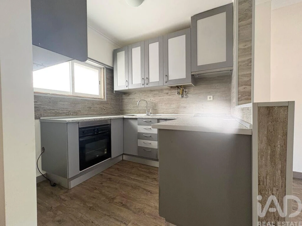 Apartamento T2 para Venda em Alcabideche Foto 7
