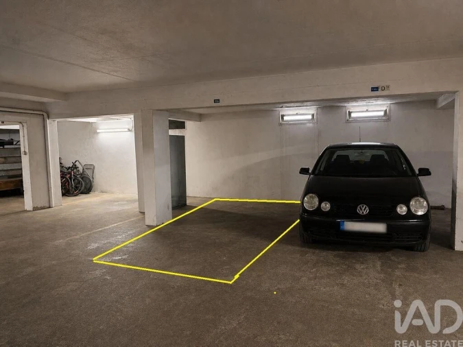 Apartamento T2 para Venda em Alcabideche Foto 17