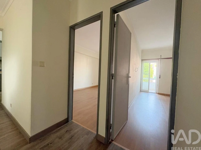 Apartamento T2 para Venda em Alcabideche Foto 15