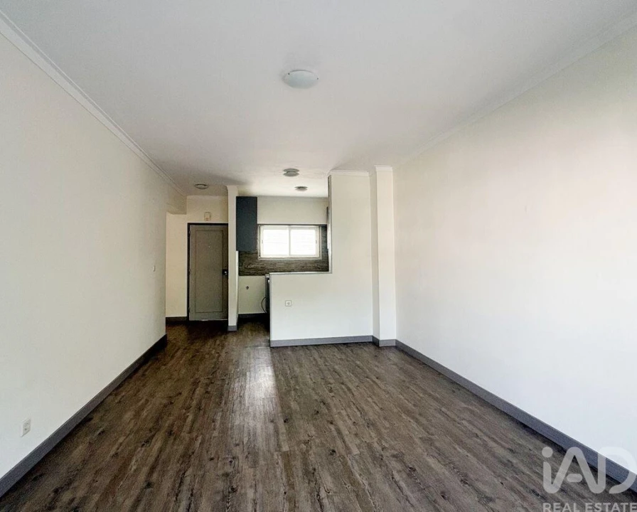 Apartamento T2 para Venda em Alcabideche Foto 4