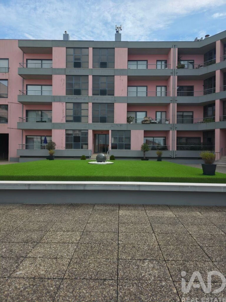 Apartamento T1 para Venda em Canidelo Foto 13