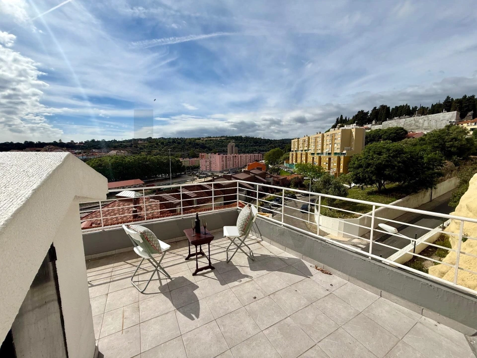 Apartamento T1 para Venda em Estrela Foto 25
