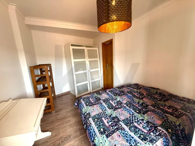 Apartamento T1 para Venda em Estrela Foto 11