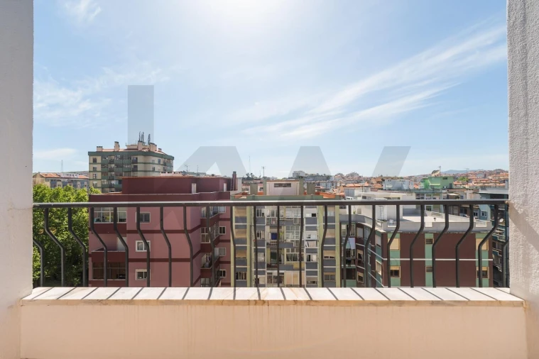 Apartamento T2 para Venda em Agualva e Mira-Sintra Foto 20