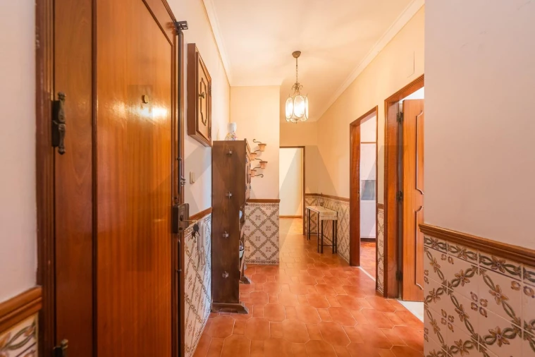 Apartamento T2 para Venda em Agualva e Mira-Sintra Foto 29