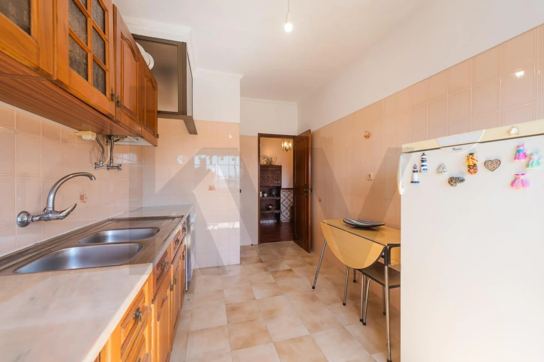 Apartamento T2 para Venda em Agualva e Mira-Sintra Foto 7