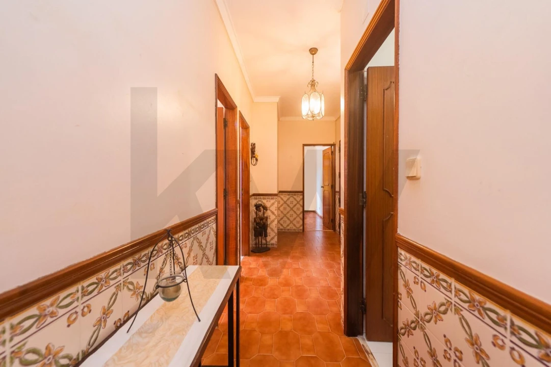 Apartamento T2 para Venda em Agualva e Mira-Sintra Foto 24