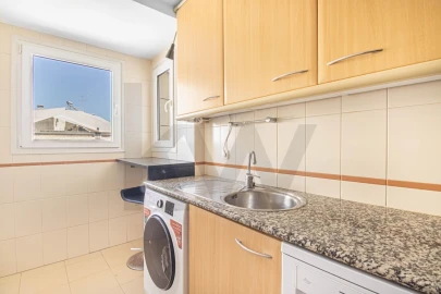Apartamento T2 para Arrendamento em Arroios