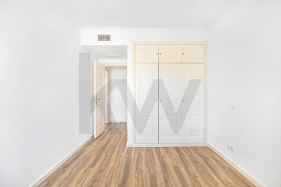 Apartamento T2 para Arrendamento em Arroios