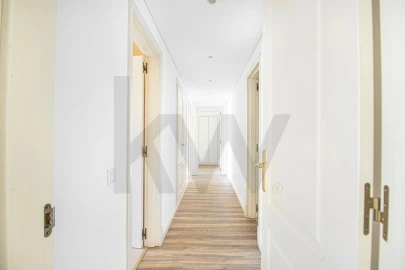 Apartamento T2 para Arrendamento em Arroios