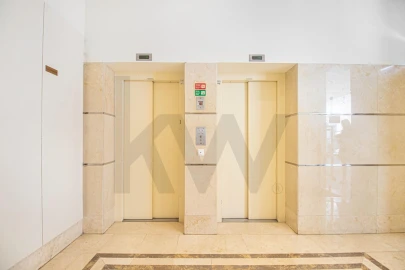 Apartamento T2 para Arrendamento em Arroios