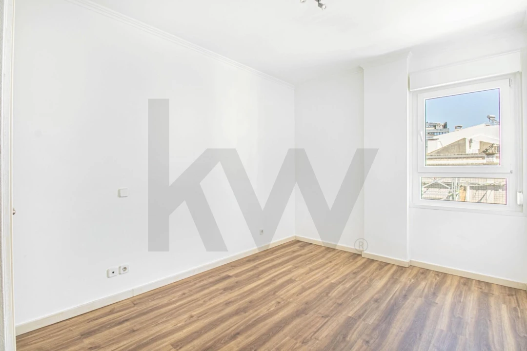Apartamento T2 para Arrendamento em Arroios Foto 19