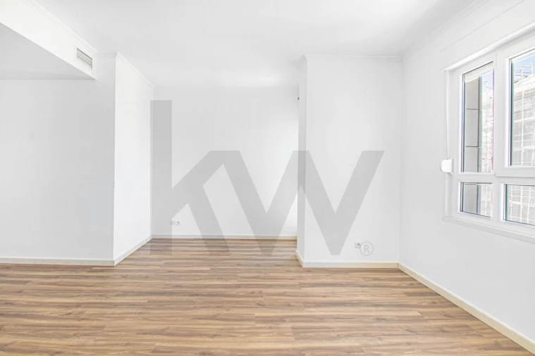 Apartamento T2 para Arrendamento em Arroios Foto 8