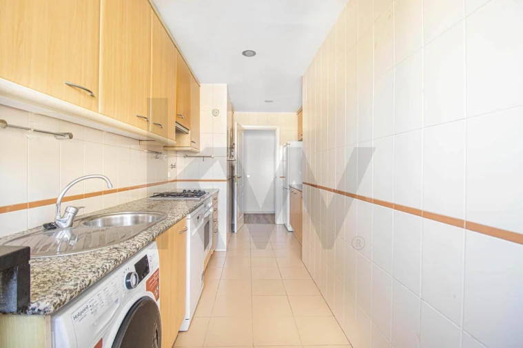 Apartamento T2 para Arrendamento em Arroios Foto 13