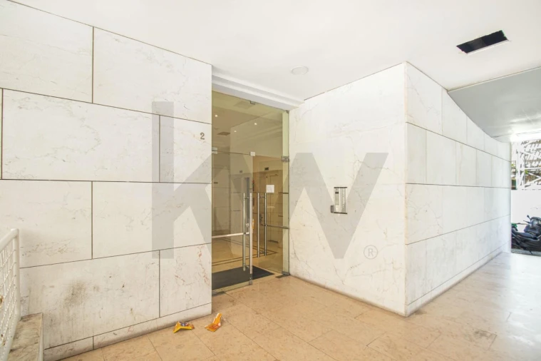 Apartamento T2 para Arrendamento em Arroios Foto 3