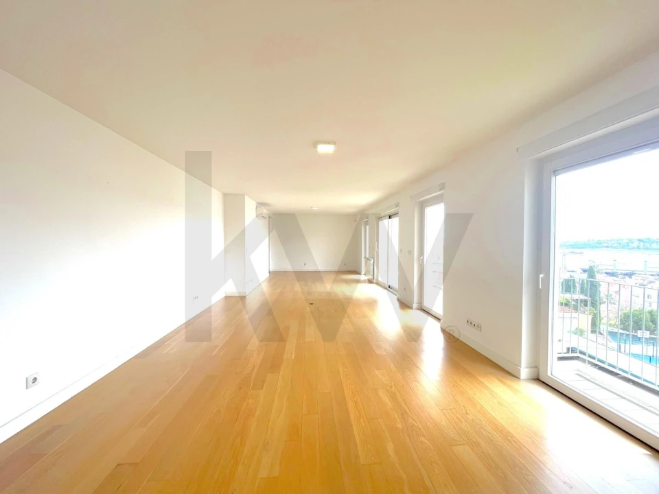 Apartamento T3 para Arrendamento em Estrela Foto 5