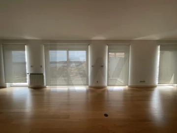 Apartamento T3 para Arrendamento em Estrela
