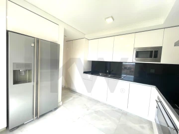 Apartamento T3 para Arrendamento em Estrela