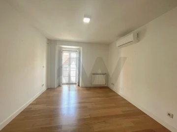 Apartamento T3 para Arrendamento em Estrela