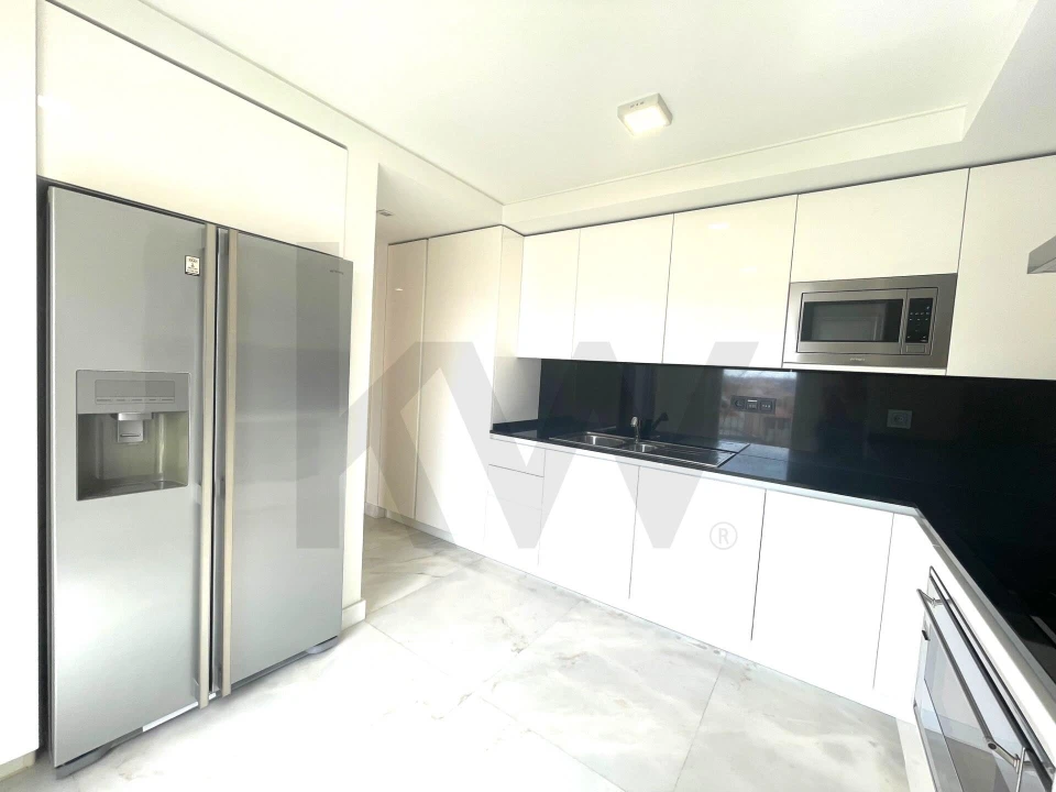 Apartamento T3 para Arrendamento em Estrela Foto 19