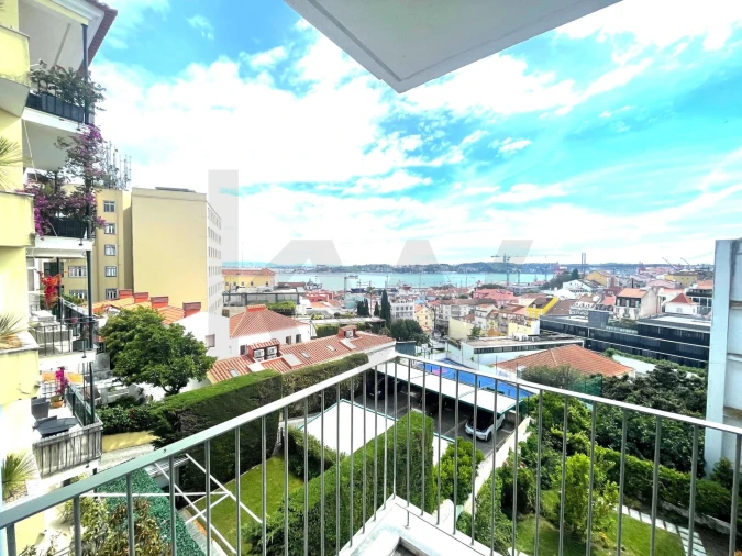 Apartamento T3 para Arrendamento em Estrela Foto 9