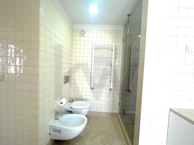 Apartamento T3 para Arrendamento em Estrela Foto 44